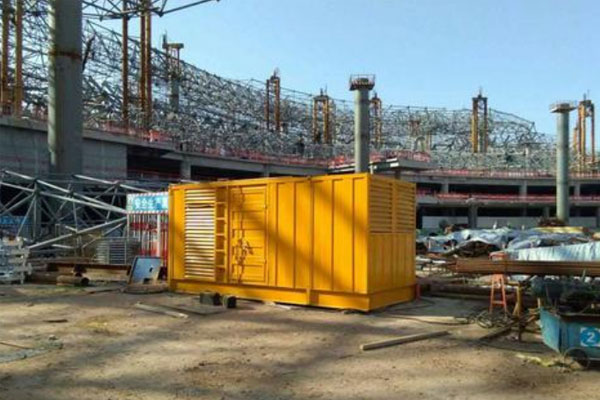 隆化发电机出租如何判断空气滤清器是否需要更换？